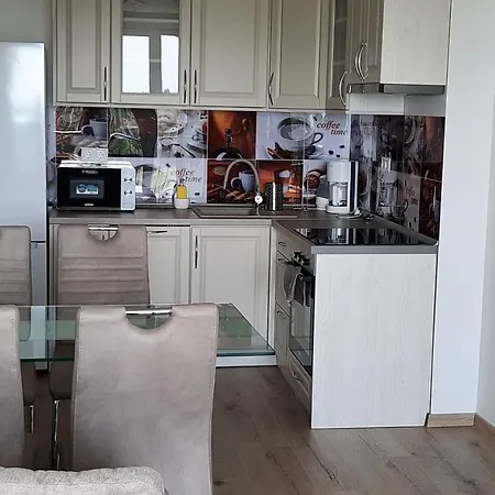 Apartment Cirkalo *